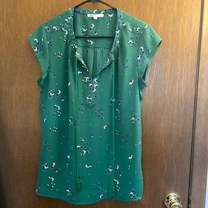 DR2 Green Floral Blouse
